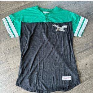 Mitchell & Ness Philadelphia Eagles Shirt - size medium